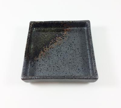COUPELLE JAPONAISE À SAUCE BRUNE