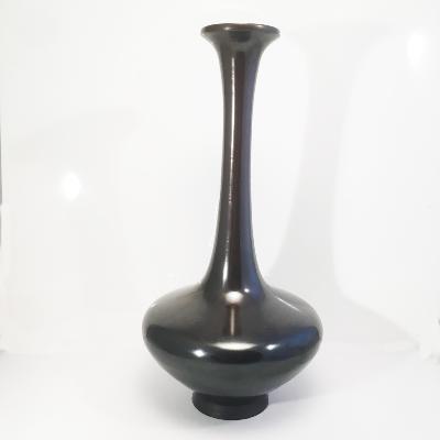 VASE EN BRONZE LONG COL