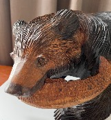 GRANDE SCULPTURE D'OURS D'HOKKAÏDO 