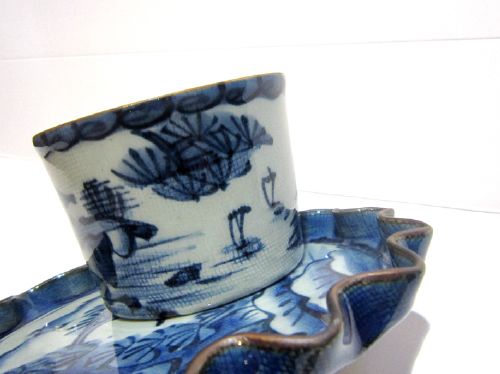 Grande tasse et sa sous tasse Imari