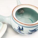 THÉIÈRE JAPONAISE PORCELAINE HANA