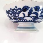 COUPELLE PORCELAINE JAPONAISE SUR PIED